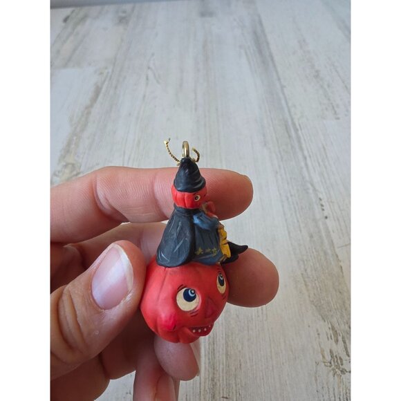 Dept 56 polliwoggs mini pumpkin witch ornament Halloween shabby chic jack-o'-lan - Picture 5 of 8